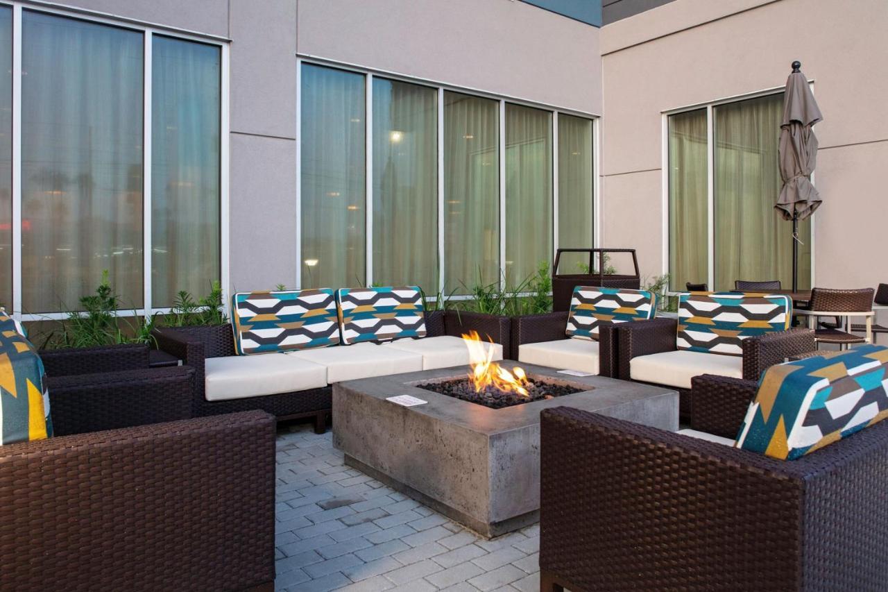 Towneplace Suites By Marriott Orlando Airport Экстерьер фото