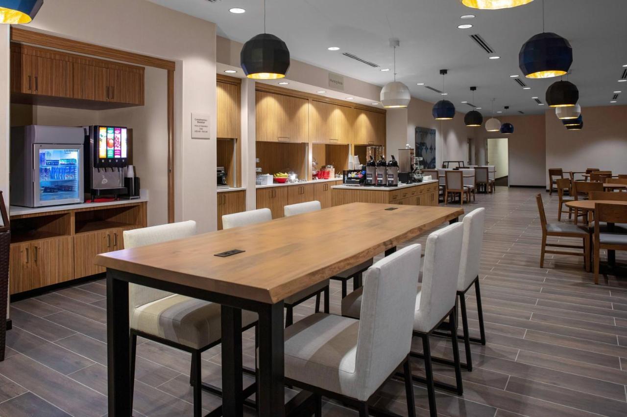 Towneplace Suites By Marriott Orlando Airport Экстерьер фото