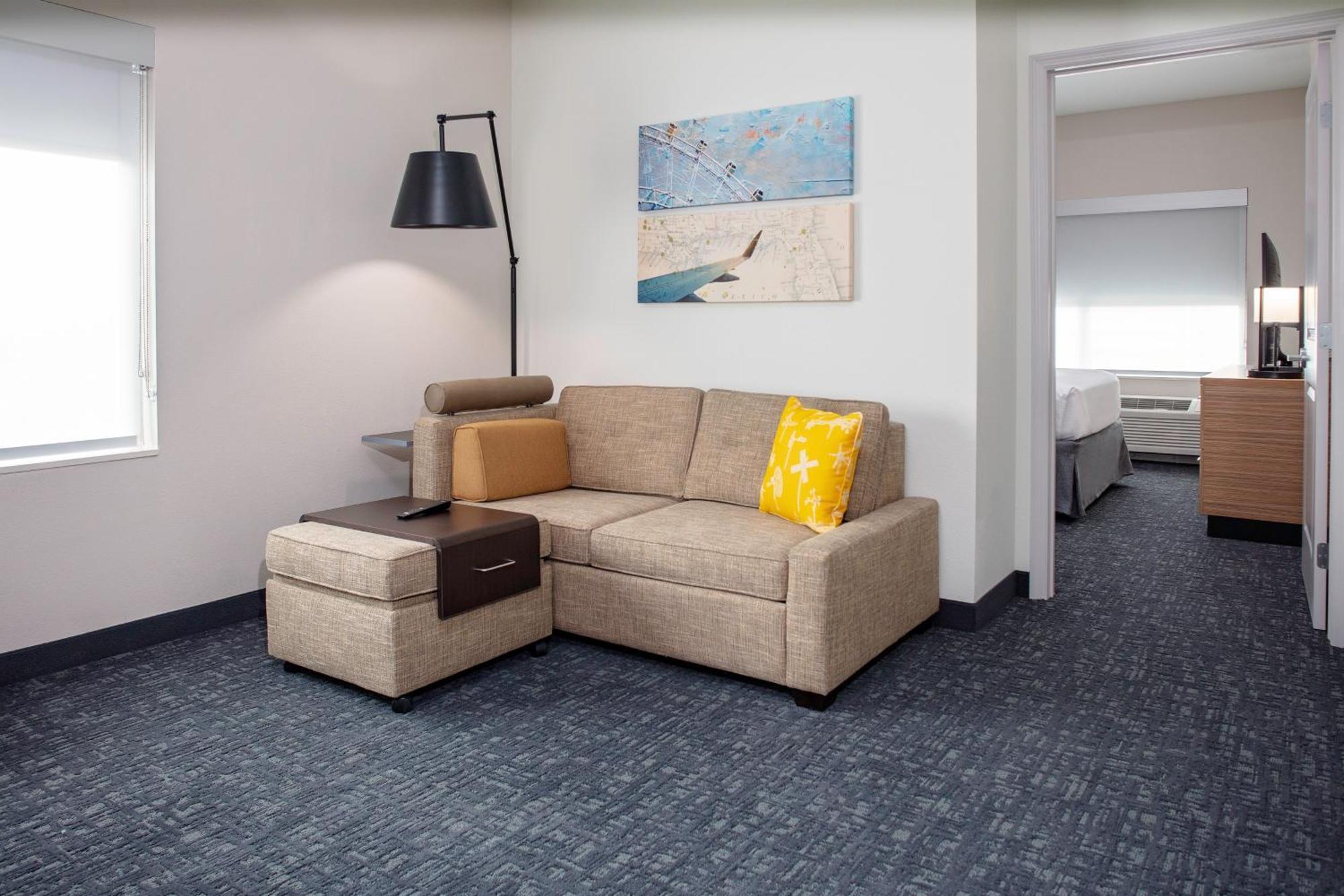 Towneplace Suites By Marriott Orlando Airport Экстерьер фото